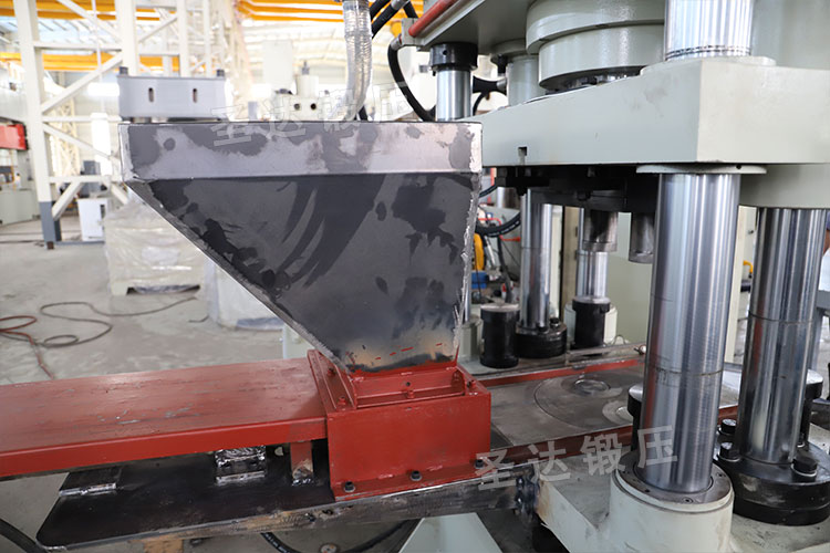 自動(dòng)送料裝置 自動(dòng)送料裝置